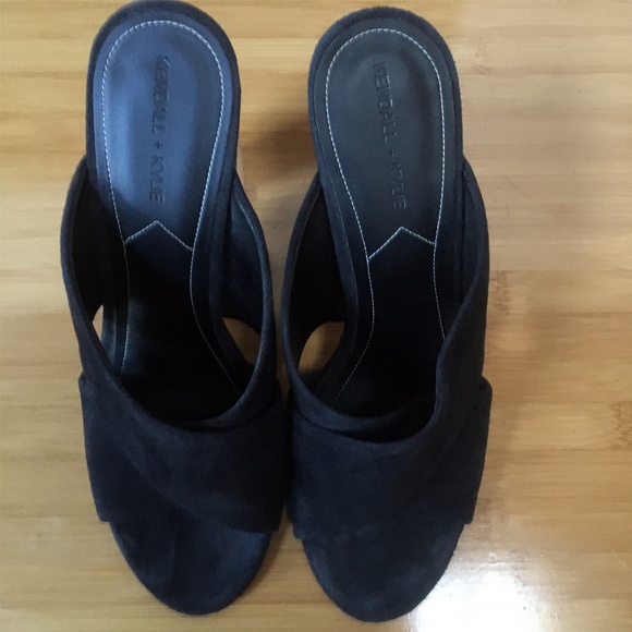 KENDALL & KYLIE THE KARMEN HEEL - BLACK SUEDE MULES w/ LUCITE HEELS - Picture 7 of 12